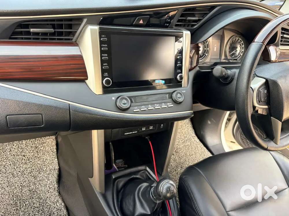 Toyota Innova Crysta 2022 Petrol Well Maintained