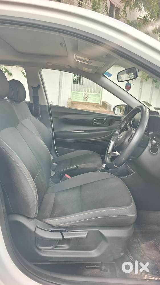 Hyundai I20 Petrol Asta, 2022, Petrol