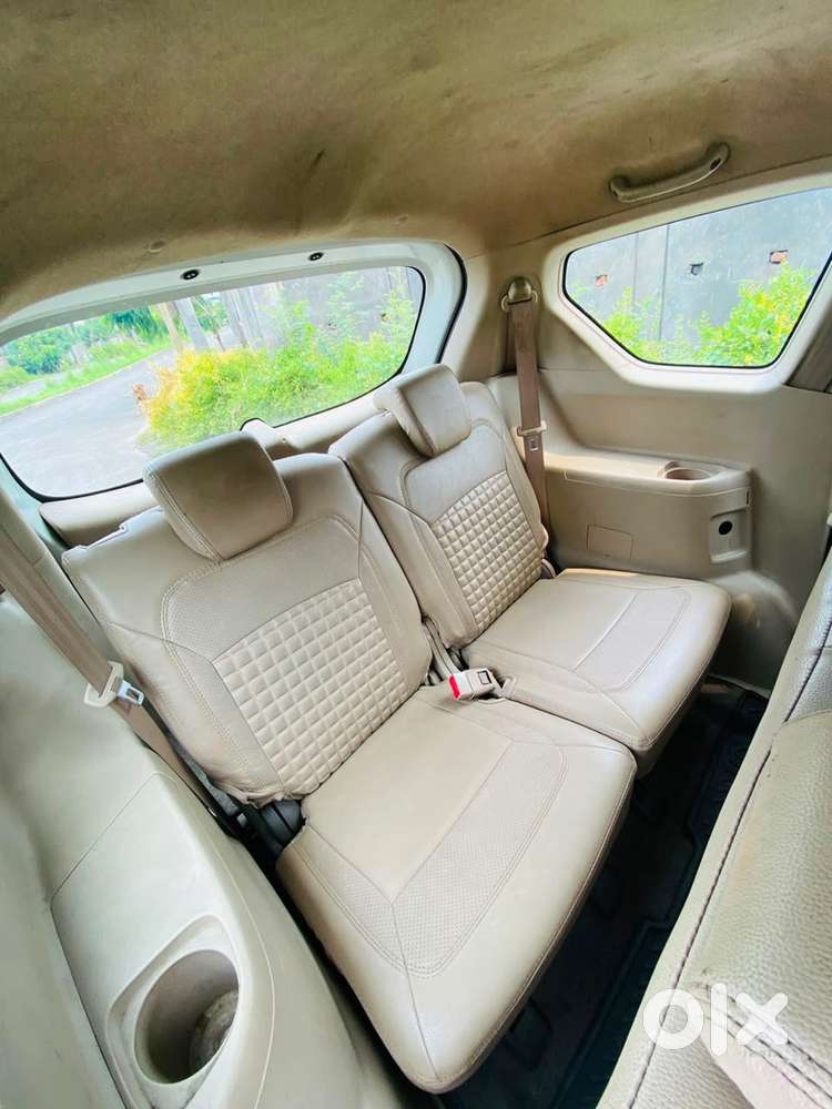 Ertiga Vxi(o)2023 Petrol