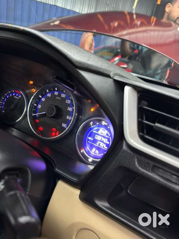 Honda Amaze 2nd Gen 2016 Petrol Good Condition