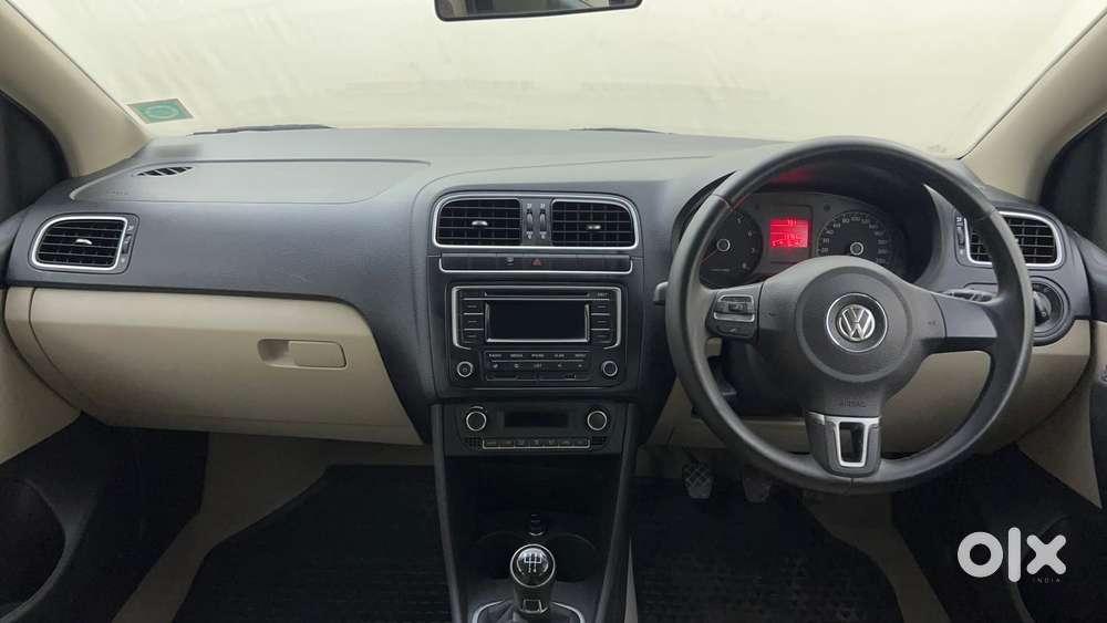 Volkswagen Polo Petrol Highline 1.2l, 2013, Petrol