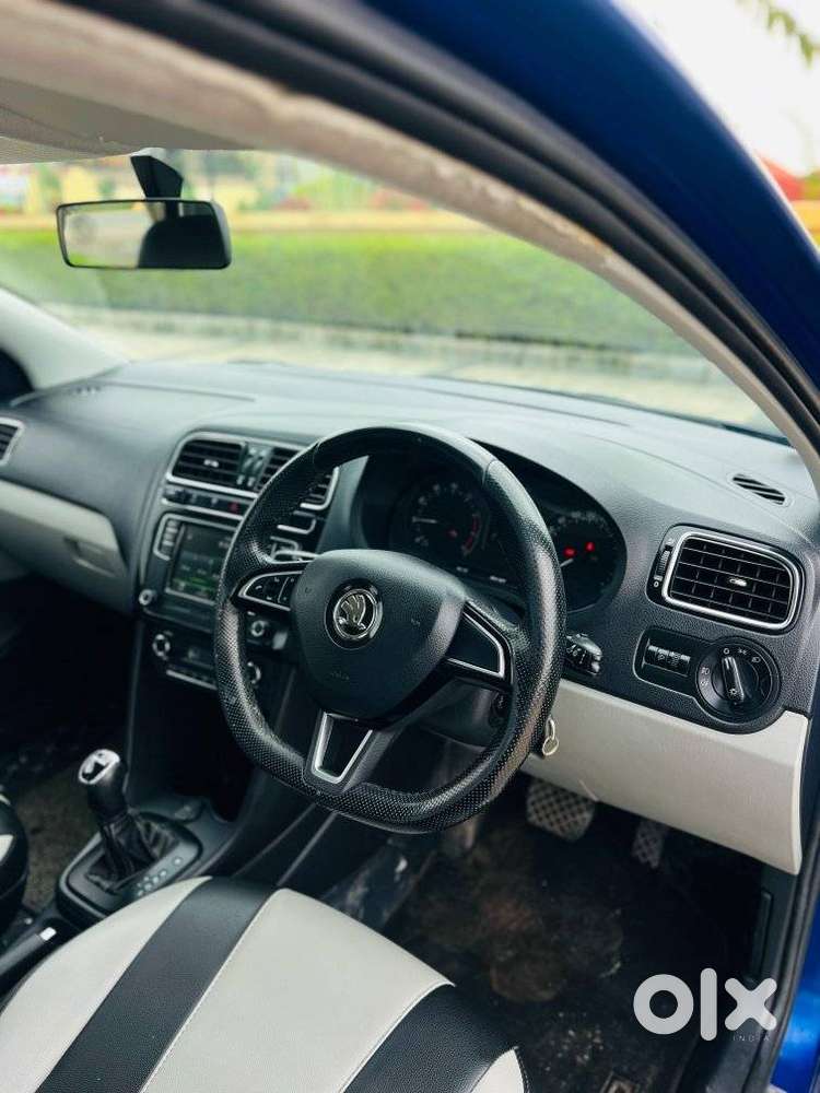 Skoda Rapid 1.0 Tsi Ambition, 2020, Petrol