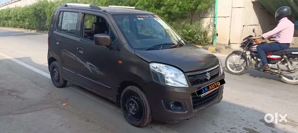 Maruti Suzuki Wagon R Vxi, 2013, Petrol