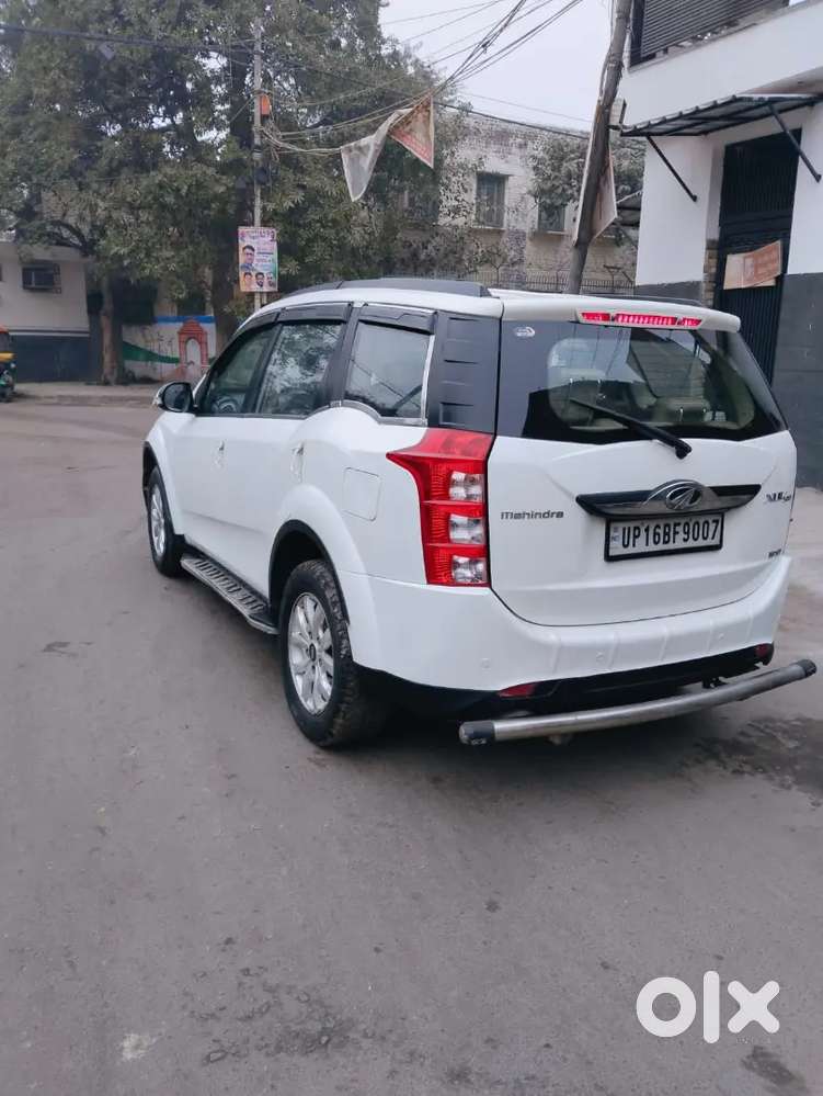 Mahindra Xuv500 2016 Diesel 65000 Km Driven