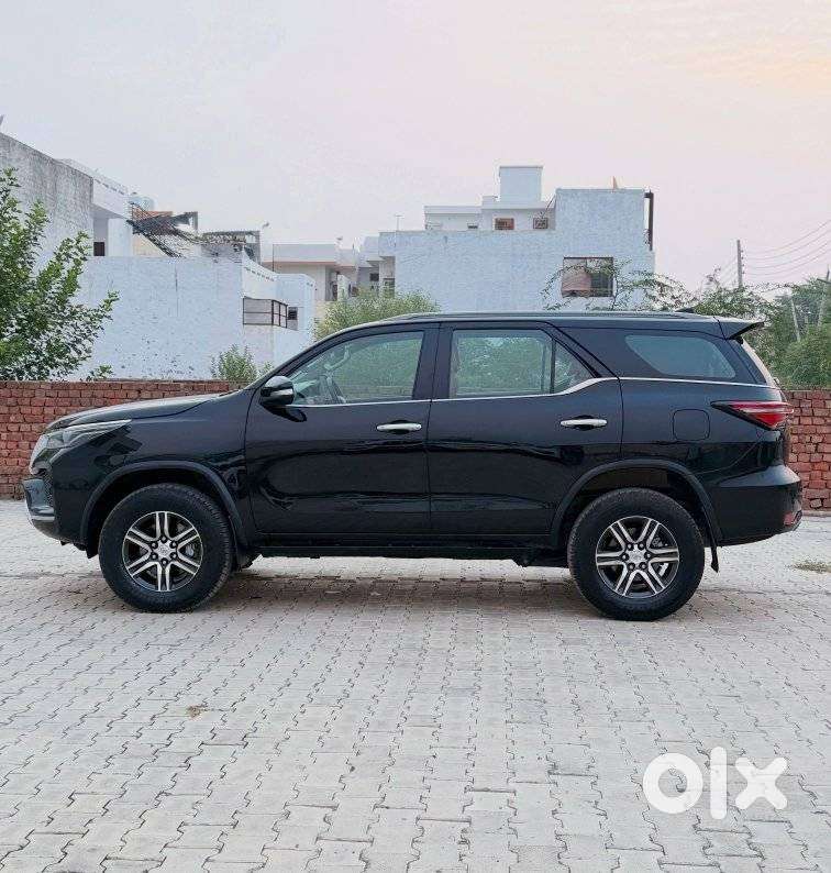 Toyota Fortuner 4x2 At 2.8 Diesel, 2023, Diesel