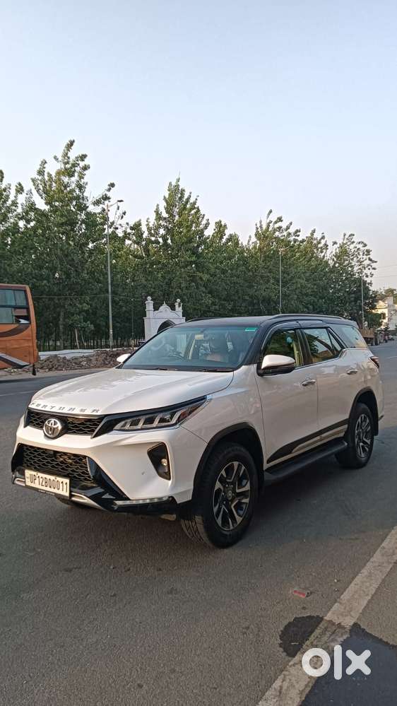 Toyota Fortuner 4x4 At, 2023, Diesel