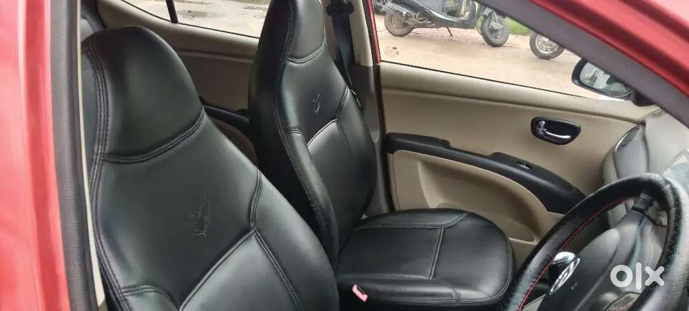 Hyundai I10 Sportz Petrol 2010