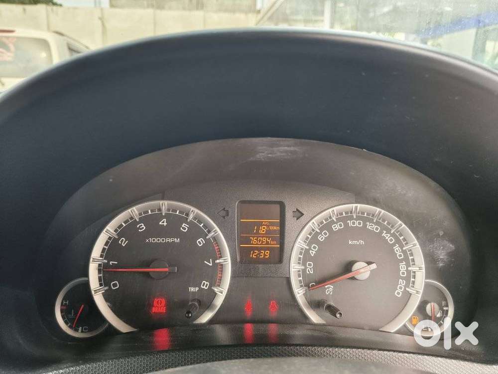 Maruti Suzuki Swift Dzire 1.2 Vxi Bsiv, 2015, Petrol