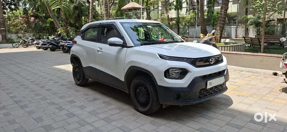 Tata Punch Rhythm Amt 2023 Model Si Gle Hand Drived.