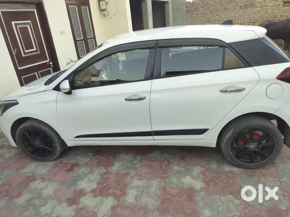 I20 Asta 2015 Model Push Button Start 3rd Owner
