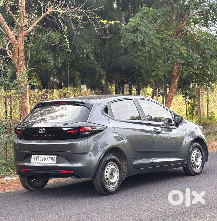 Tata Altroz, 2021, Petrol