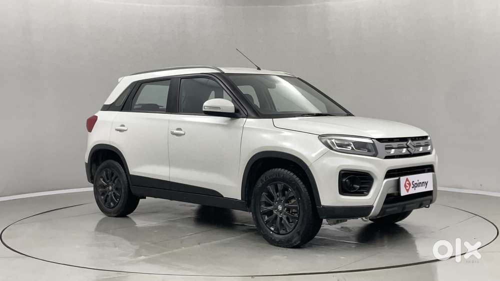 Maruti Suzuki Vitara Brezza 1.5 Zxi At, 2022, Petrol