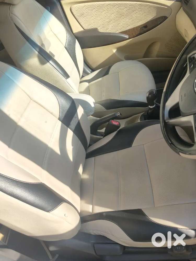 Hyundai Verna Diesel Manual 2012 Model