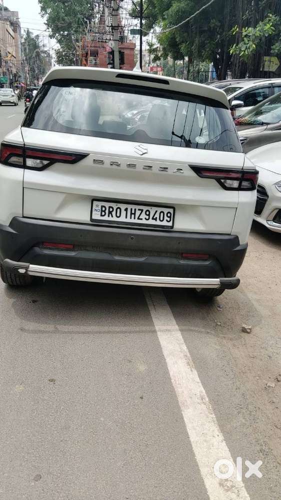 Maruti Suzuki Brezza 1.5 Vxi Cng, 2024, Cng & Hybrids