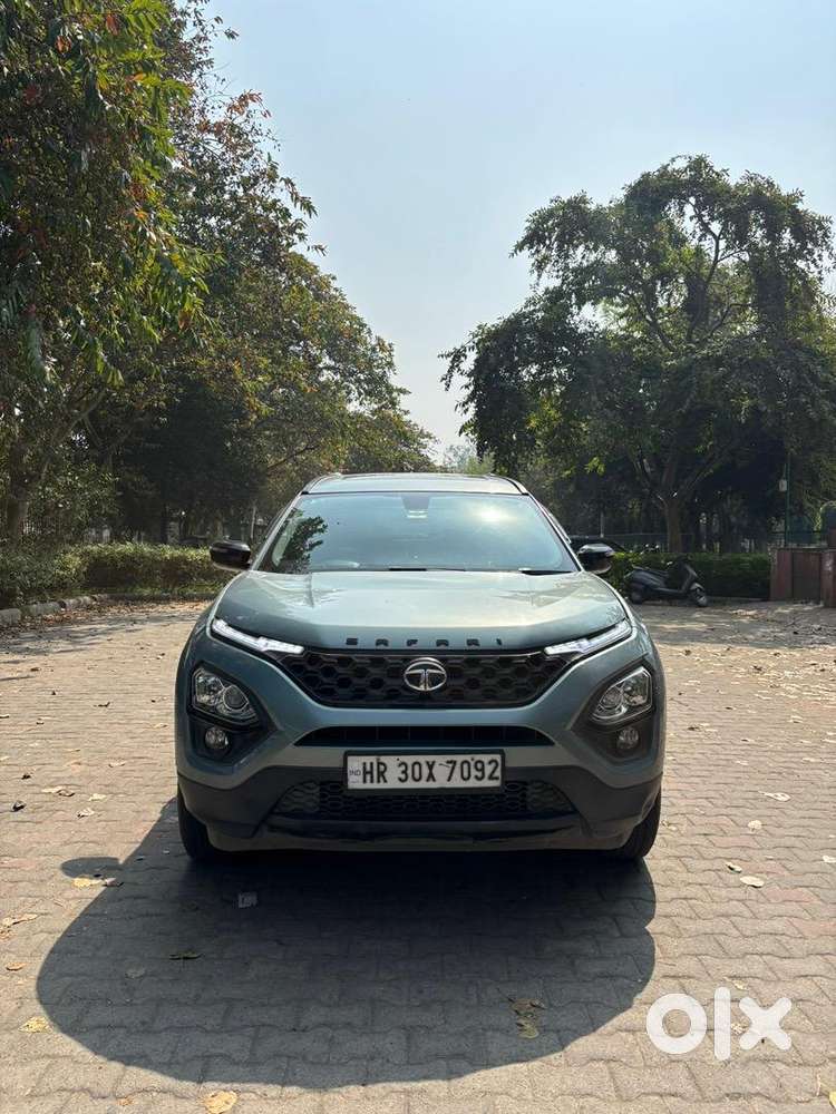 Tata Safari Top Model Automatic Xza+ Adventure 6str