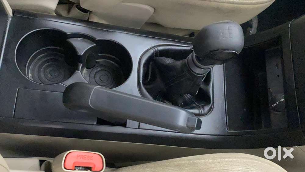 Mahindra Xuv500 W4, 2016, Diesel