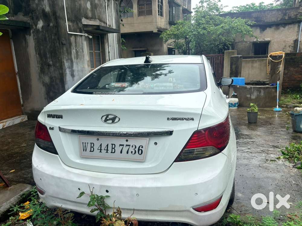 Hyundai Fluidic Verna 2011