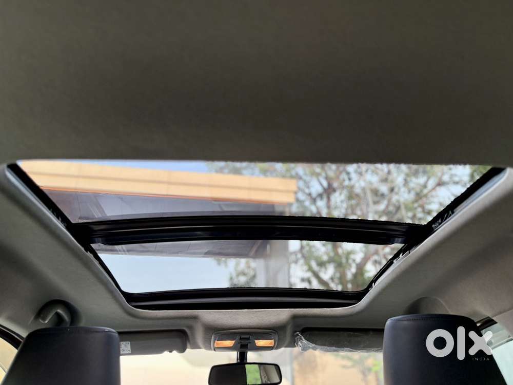 Toyota Urban Cruiser Hyryder 1.5 V Hybrid, 2023, Petrol