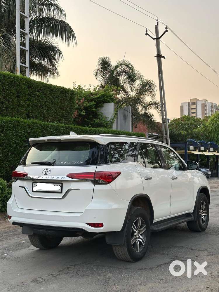 Toyota Fortuner 4x2 At 2.8 Diesel, 2020, Diesel
