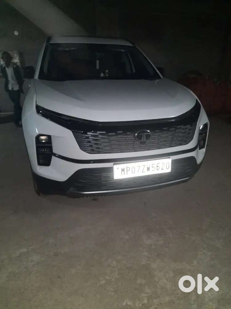 Tata Safari 2025 Diesel 15000 Km Driven