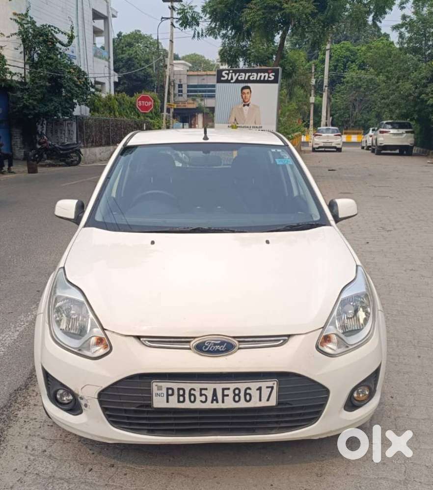Ford Figo Duratorq Zxi 1.4, 2015, Petrol
