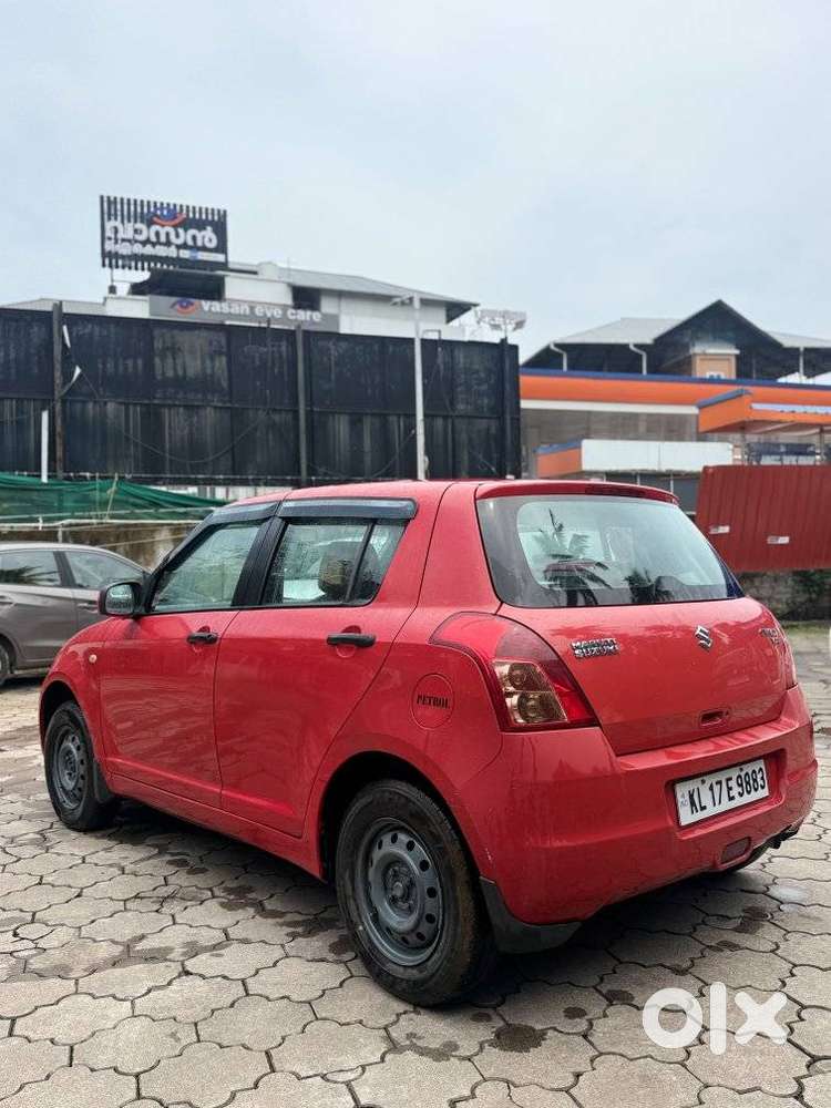 Maruti Suzuki Swift, 2008, Petrol