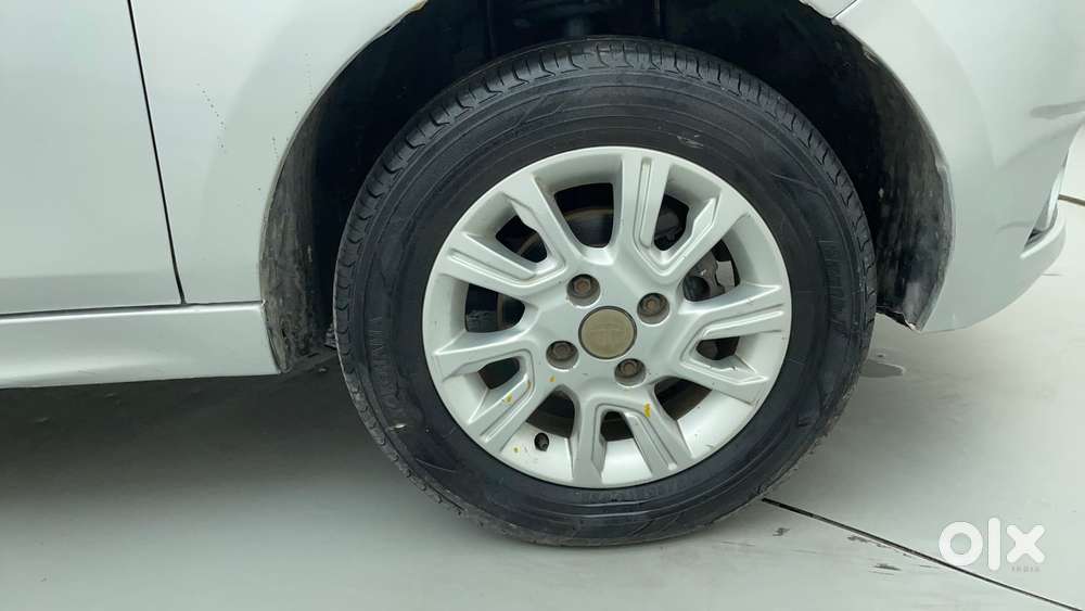 Tata Tiago Xz, 2018, Petrol