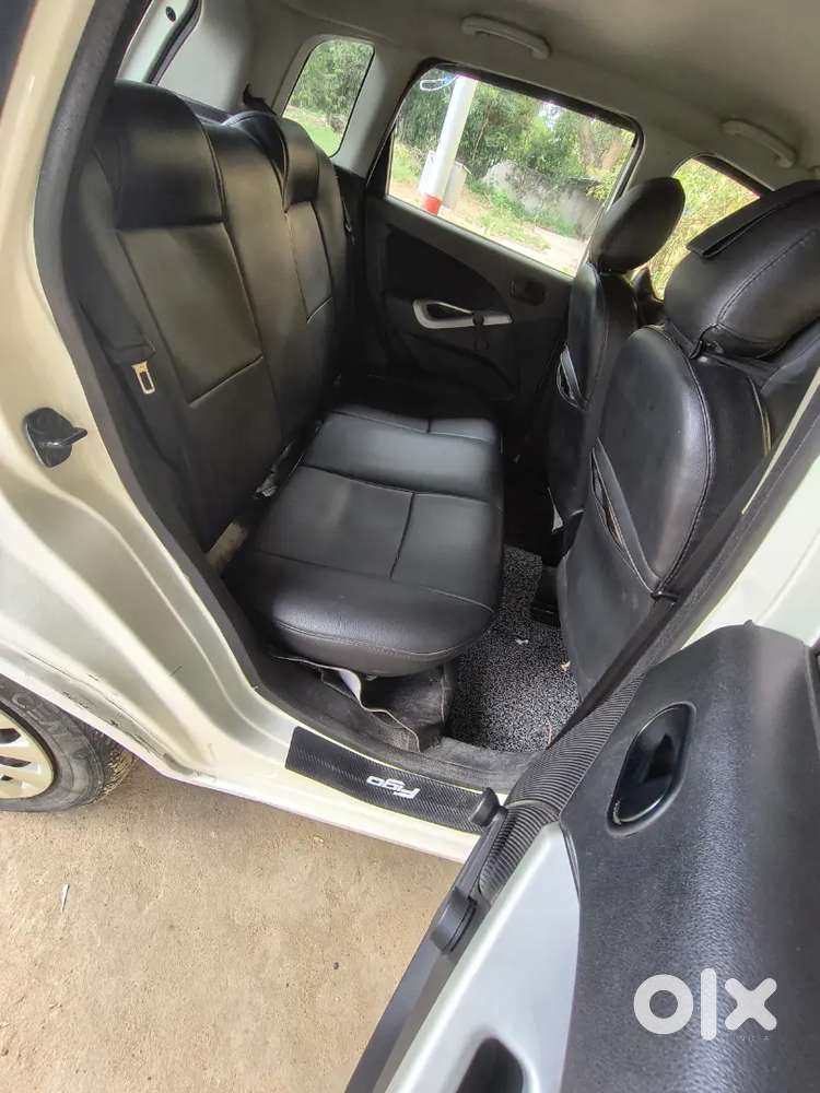 Ford Figo Titanium 2010 Diesel