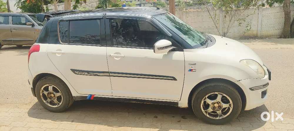 Maruti Suzuki Swift Abs 2010 Diesel 165000 Km Driven