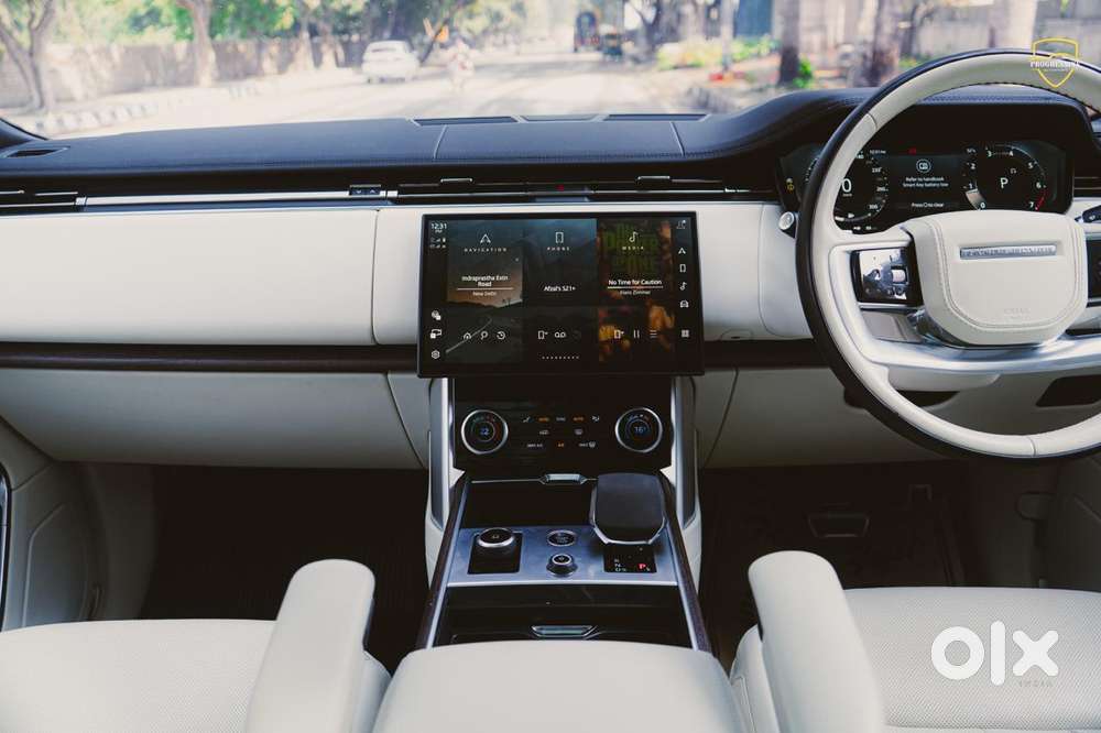 Land Rover Range Vogue, 2024, Petrol
