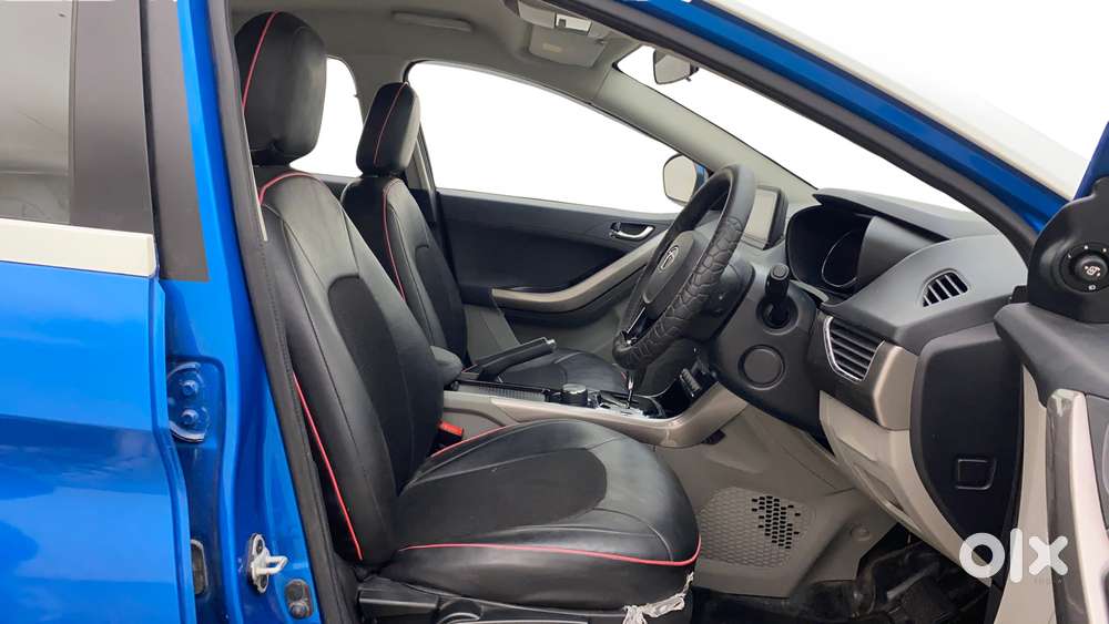 Tata Nexon 1.2 Revotron Xza Plus Dualtone, 2018, Petrol