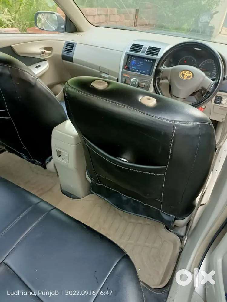 Toyota Corolla Altis 2011 Diesel 135000 Km Driven
