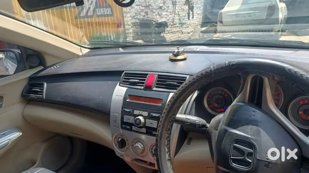 Honda City 2011 1.5 V  Mt