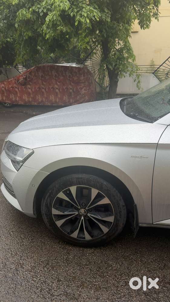 Skoda Superb 2022 Petrol Well Maintained