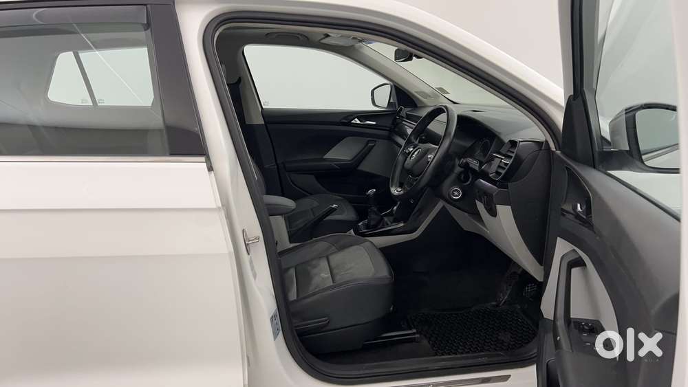 Skoda Kushaq Style 1.5l Tsi Mt, 2022, Petrol