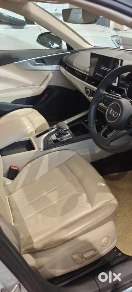 Audi A4 2.0 Premium Plus 40 Tfsi, 2024, Petrol