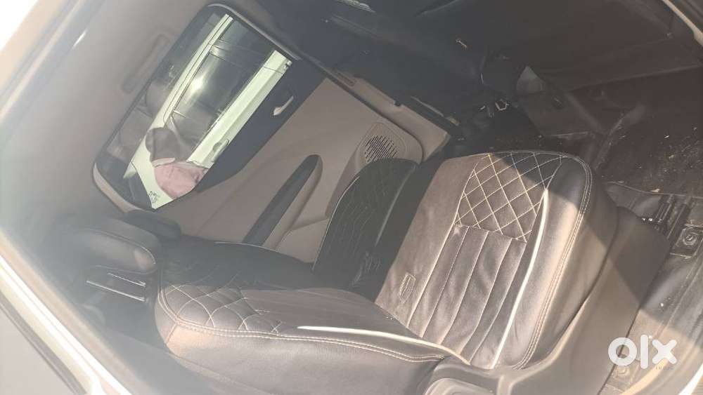 Renault Triber Rxz, 2024, Petrol