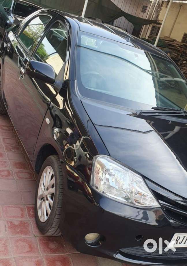 Toyota Etios, 2011, Petrol