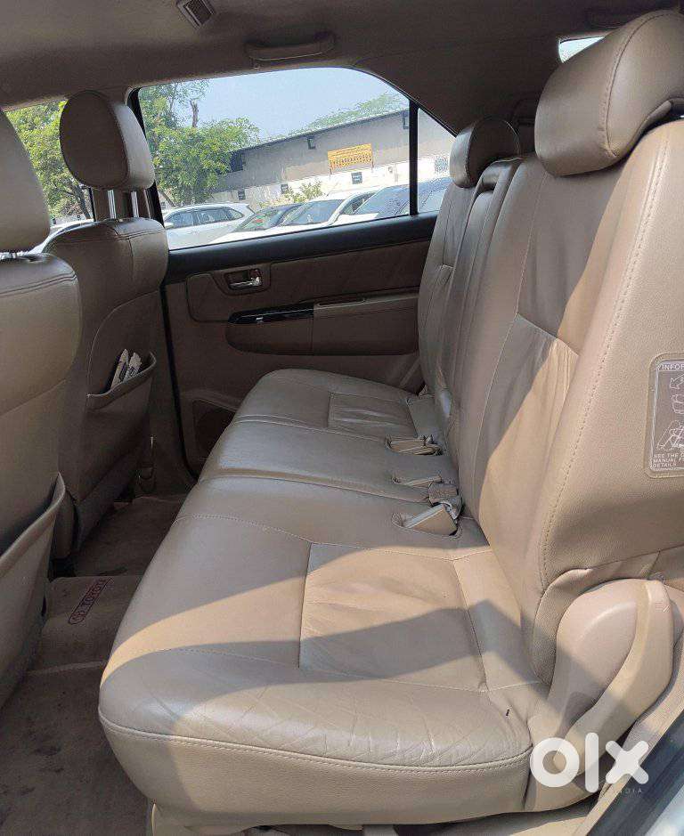 Toyota Fortuner 3.0 4x2 Mt, 2012, Diesel