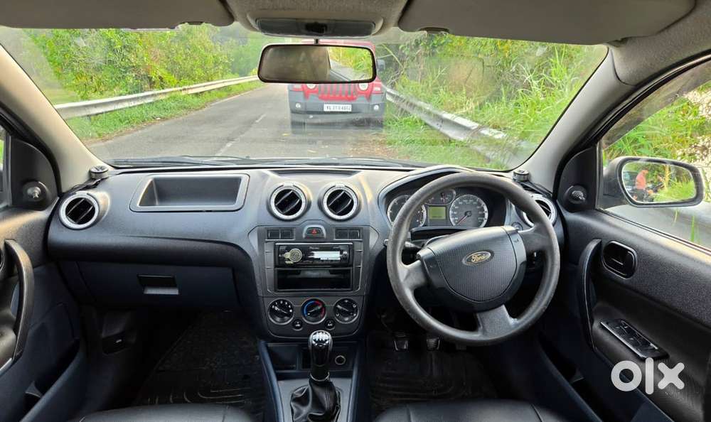 Urgent Sale Ford Fiesta 2011 Diesel
