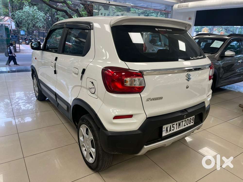 Maruti Suzuki S-presso Vxi Plus, 2022, Petrol