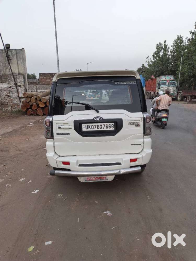 Mahindra Scorpio S6 Plus, 2017, Diesel