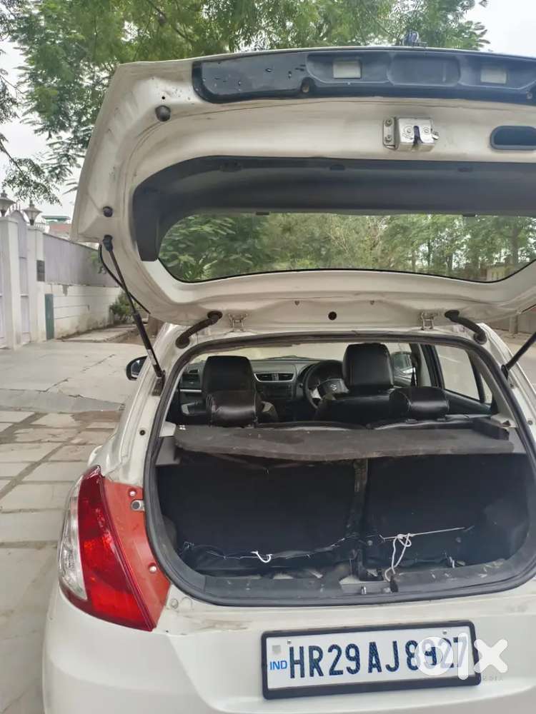 Maruti Suzuki Swift 2015 Diesel 99500 Km Driven