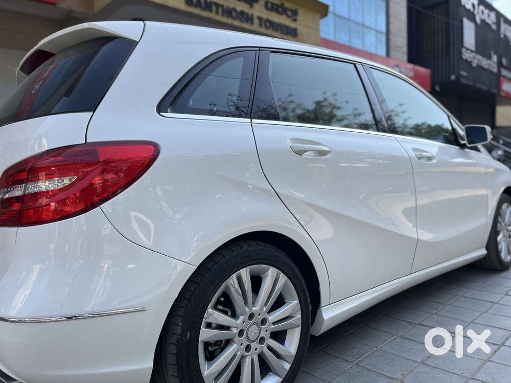 Mercedes-benz B Class 180 Sportz Petrol, 2013