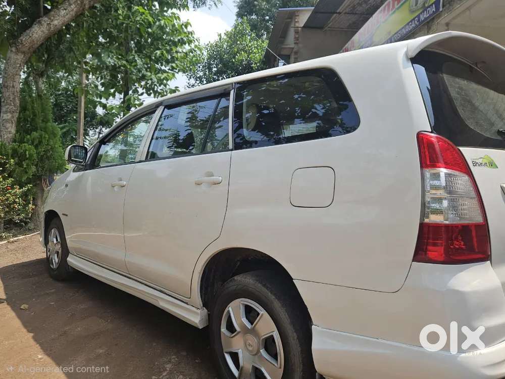 Toyota Innova 2.5 G 2013