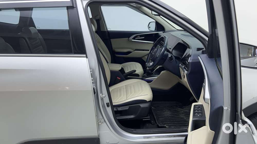 Kia Carens 1.5 Luxury Plus Diesel 6 Str, 2022, Diesel