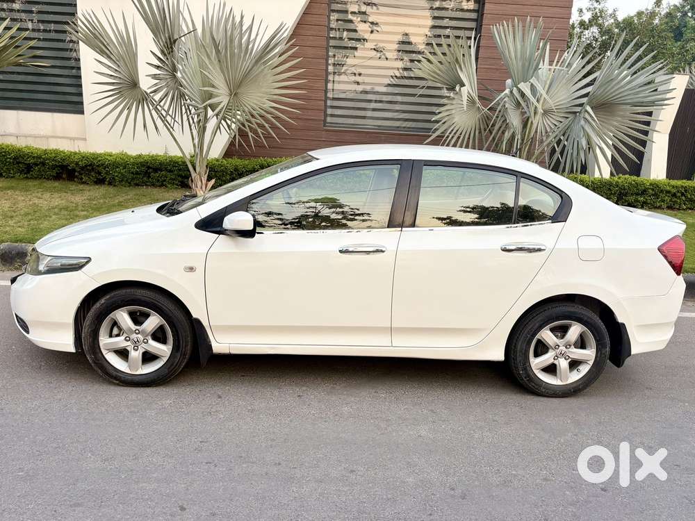 Honda City V Mt Exclusive, 2012, Petrol