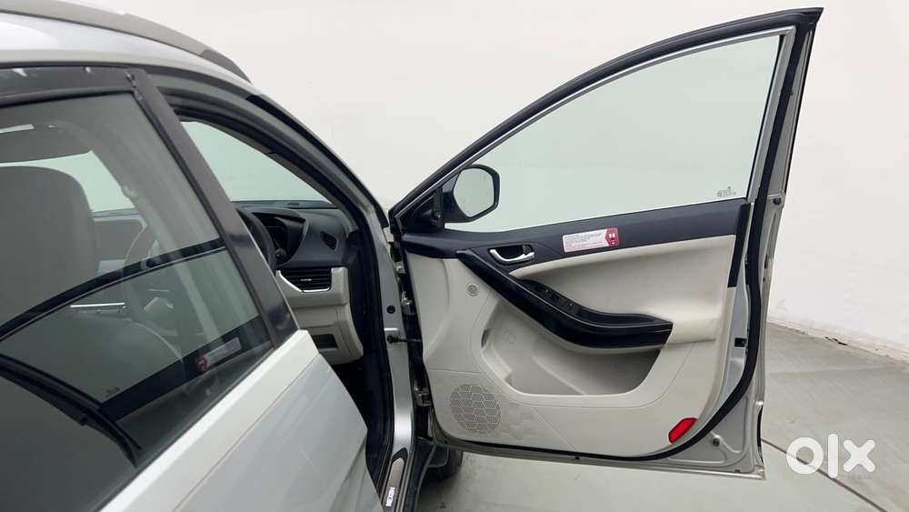 Tata Nexon 1.2 Revotron Xza Plus, 2021, Petrol