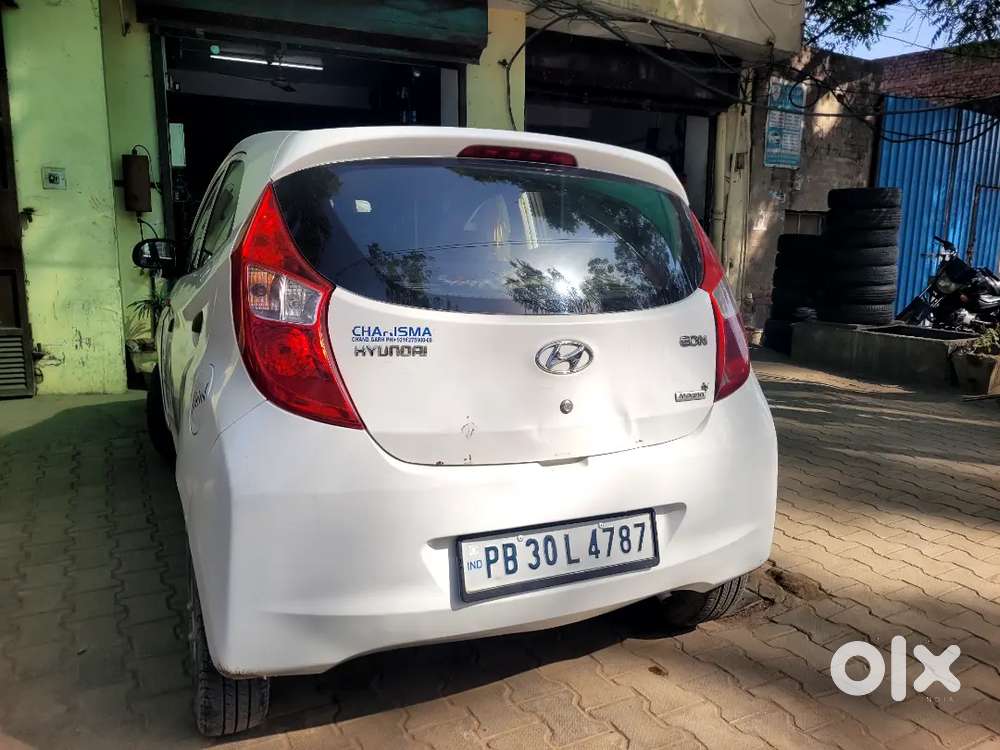 Hyundai Eon 2013 Petrol Well Maintained