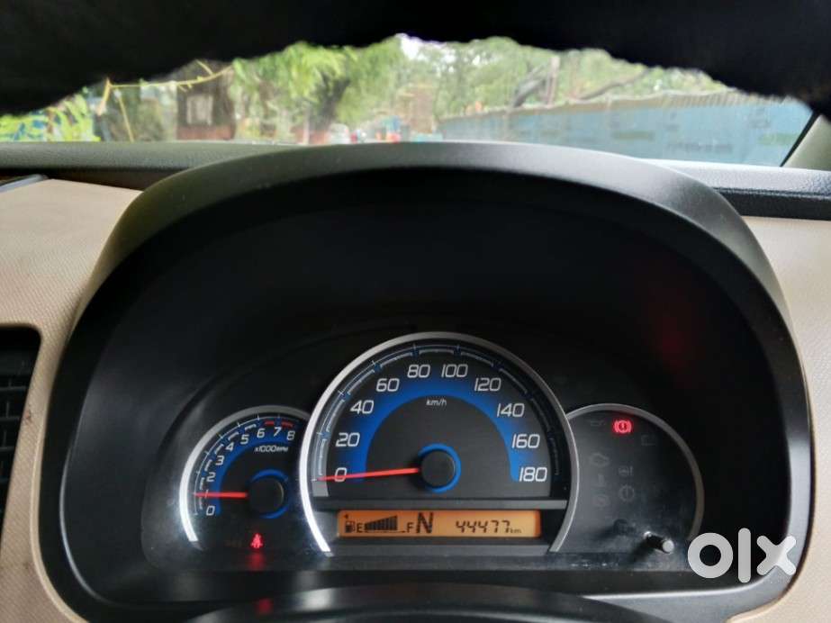 Maruti Suzuki Wagon R 1.0 Vxi Amt, 2017, Petrol